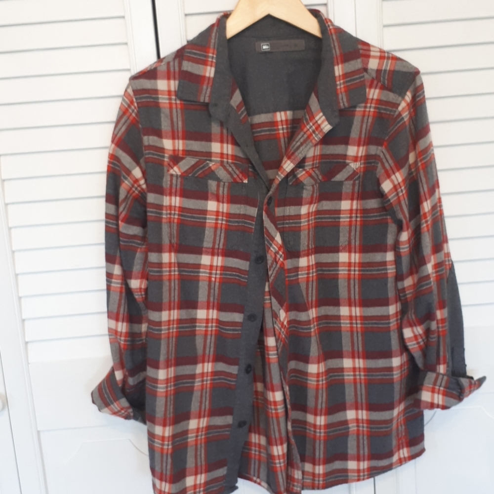 Super soft cotton REI button down.  Size M